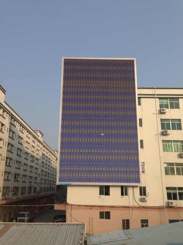 广东省深圳市产品型号:户外p10全彩led显示屏显示面积:340平米